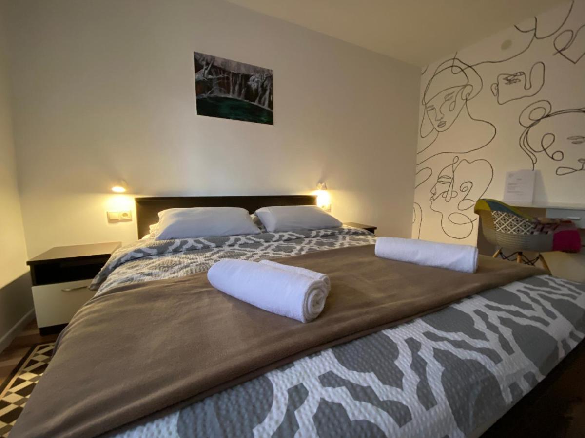 Apartment Liso Seliste Dreznicko Exteriör bild